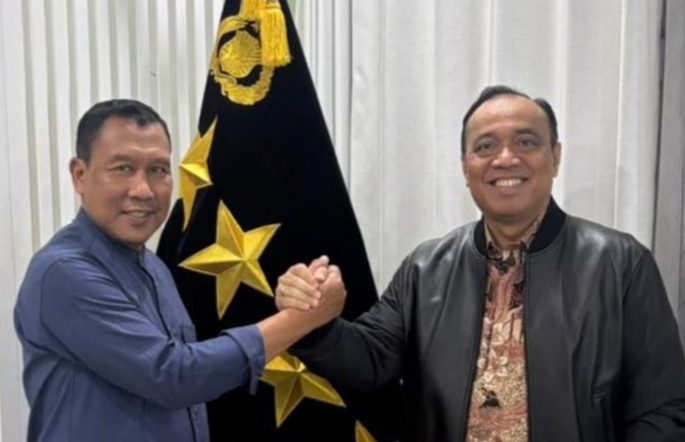 Kepala BRAN, Jenderal Pol. Prof. Dedi Prasetyo, S.H., M.Hum., M.Si, M.M., dan Wakil Ketua Pokja Regulasi BRAN, Dr. Drs. Mohamad Sinal, S.H., M.H., M.Pd.